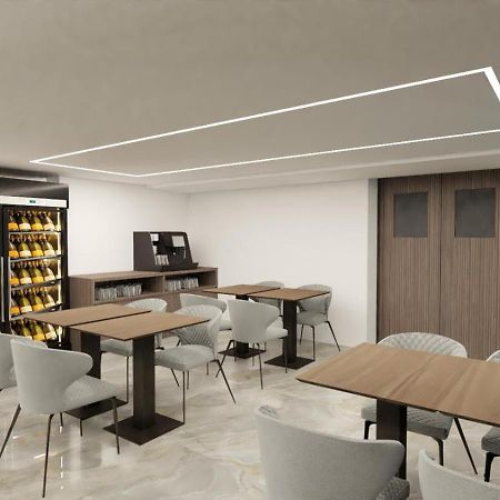塞雷纳酒店 格拉多 外观 照片